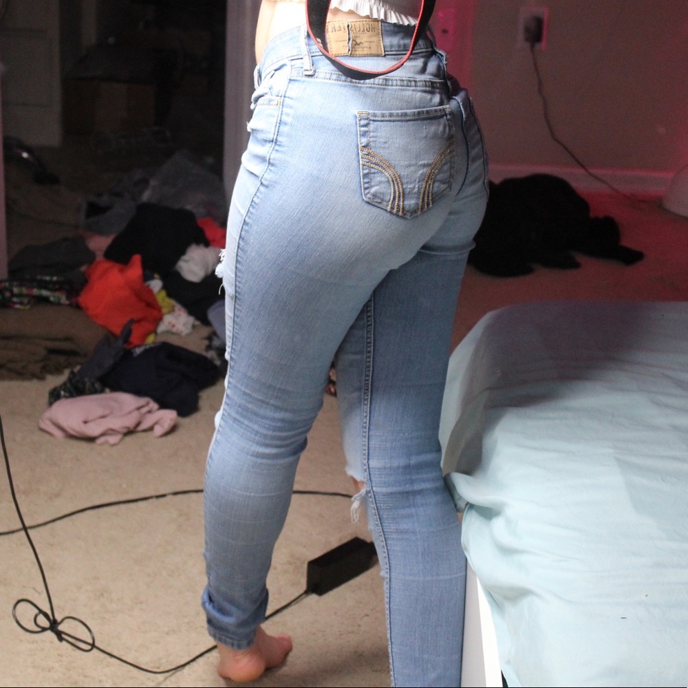 Hollister Super Skinny Ripped Jeans